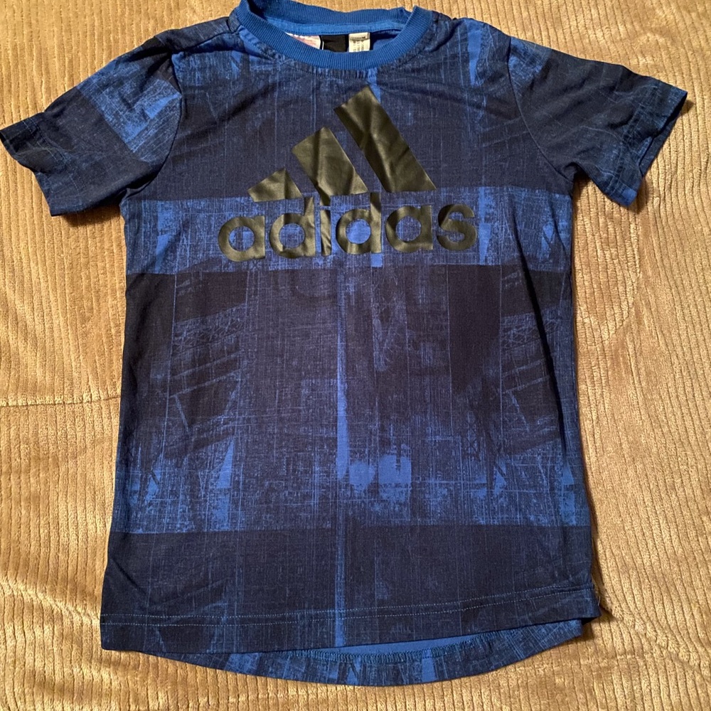 Adidas Boys Short Sleeve Shirt 
Sz 8 Blue/Black with Black Shiny Logo